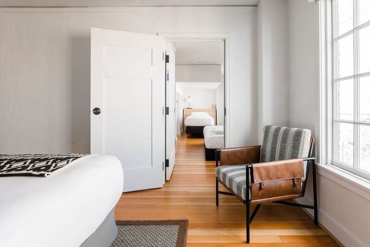 SCP Hotel Redmond