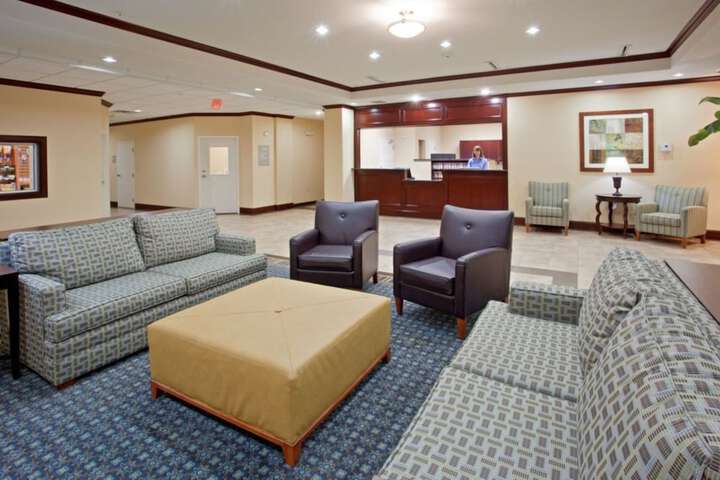 Hotel 8 of 33