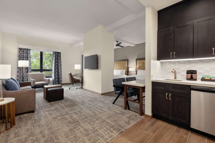 Room 19 of 46