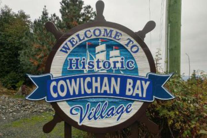 Cowichan Bay Cottage