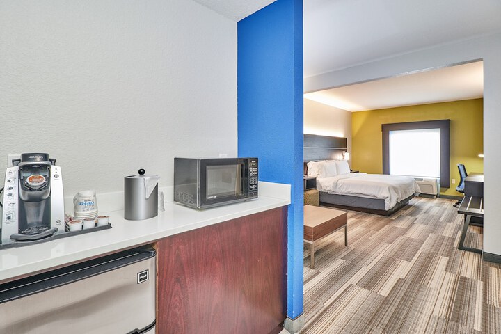 Room 21 of 51
