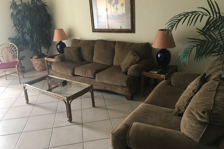 Room 20 of 39