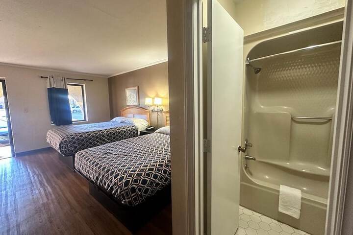 Room 18 of 20