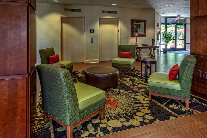Hotel Interior 8 of 34