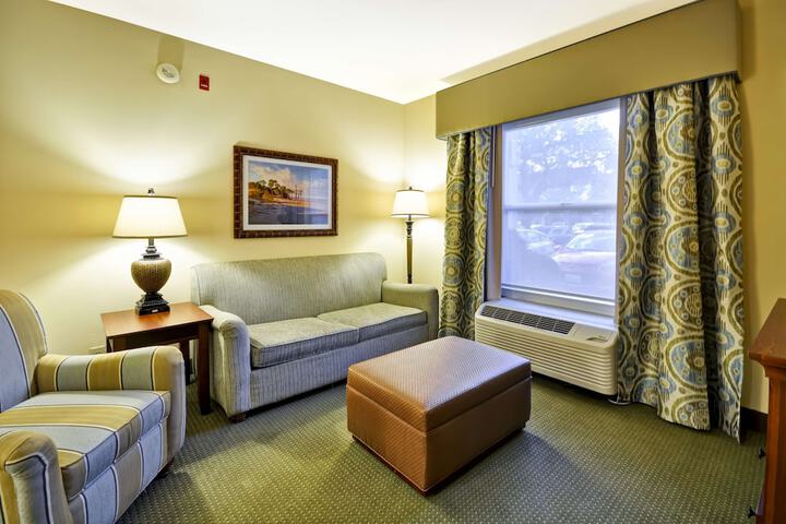 Room 17 of 42