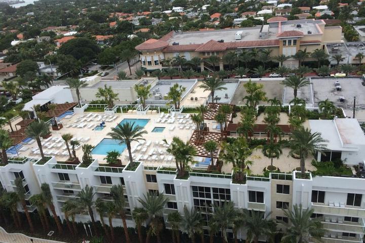 Hotel 3 of 33
