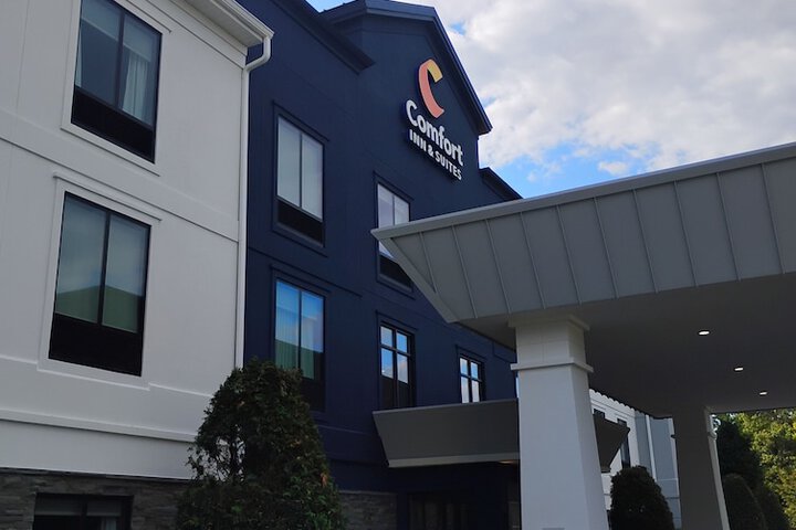 Hotel 3 of 60