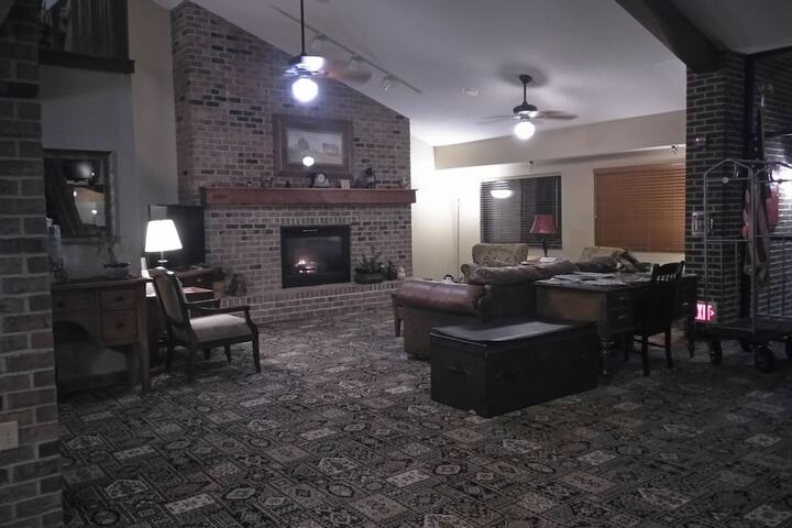 Hotel Interior 7 of 65