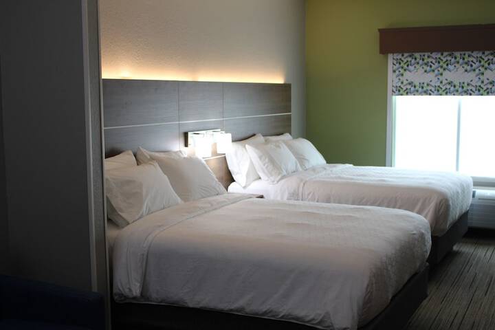 Holiday Inn Express & Suites Enterprise by IHG