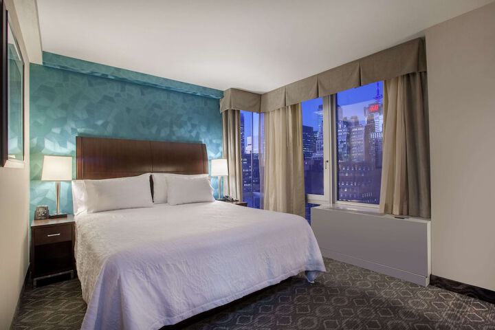 Room 34 of 59