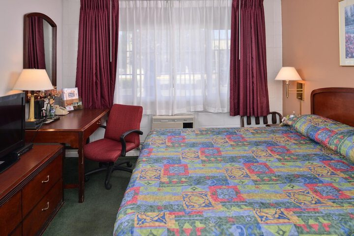 Room 26 of 55