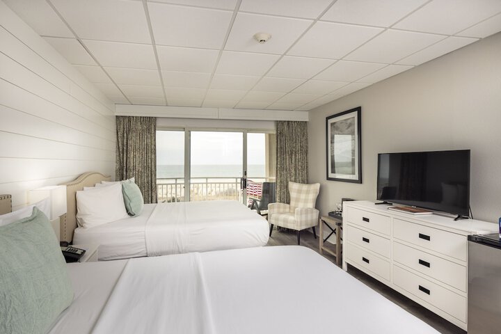 Montreal Beach Resort