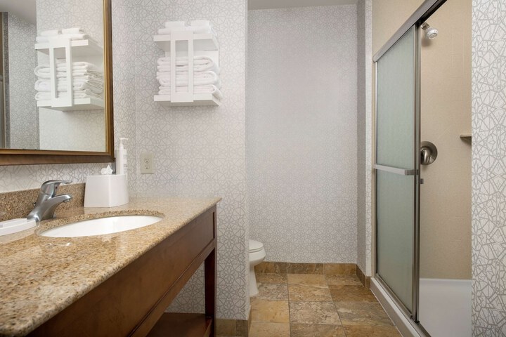 Hampton Inn & Suites Holly Springs
