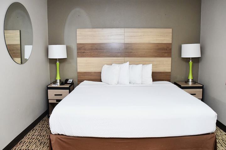 Baymont Inn & Suites by Wyndham Platteville