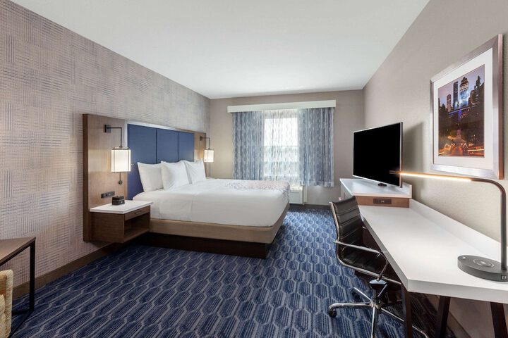 Room 18 of 47