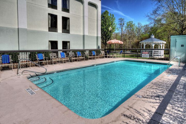 Pool 2 of 20