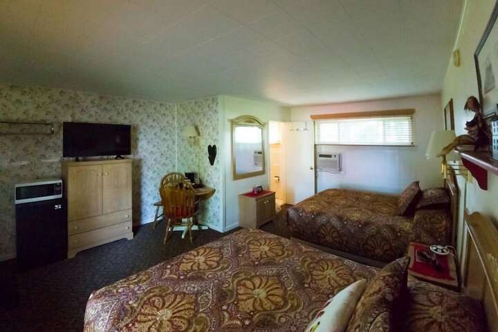 Oak Park Inn