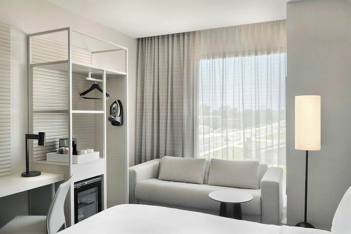 Ac Hotel Bentonville