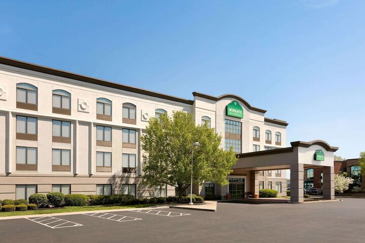 Hotel 2 of 36