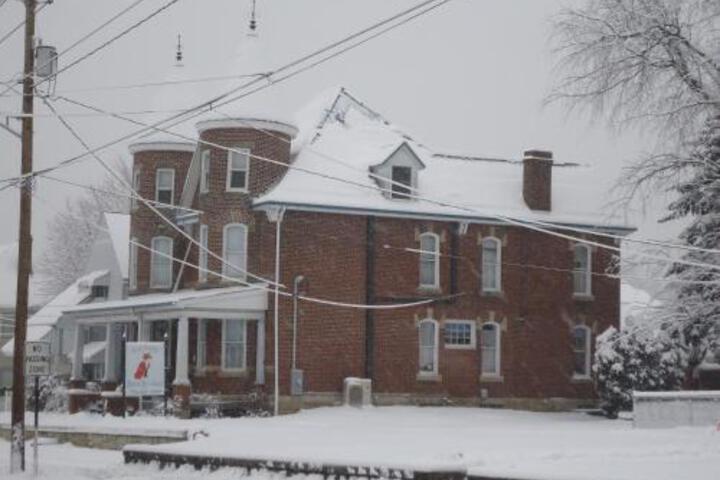 Fox Castle Bed and Breakfast