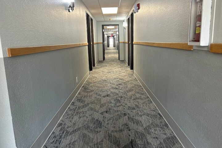Ballroom/Hall 39 of 52