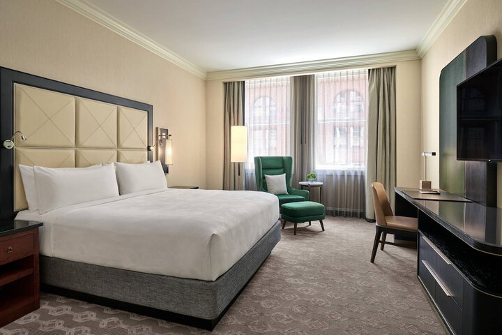 Room 35 of 110