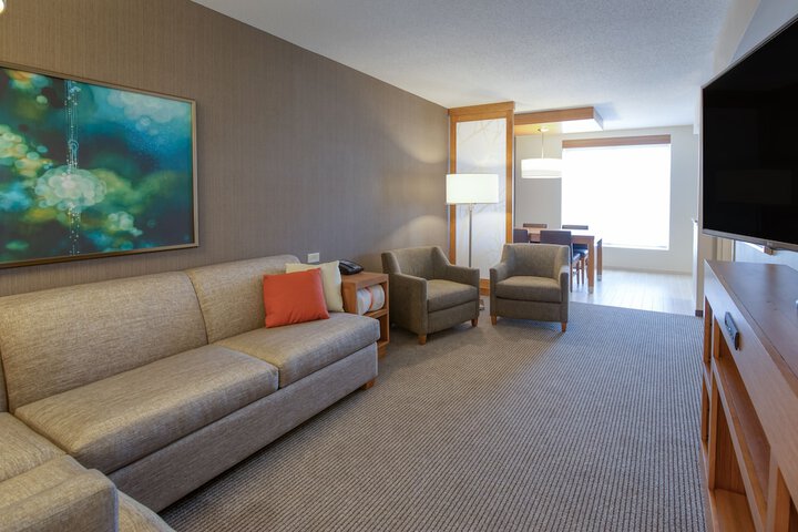 Room 28 of 59