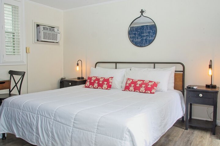 Room 163 of 231