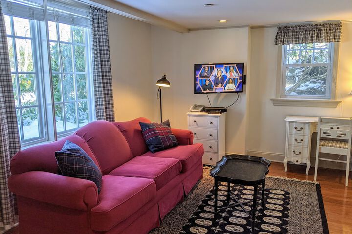 Room 120 of 239