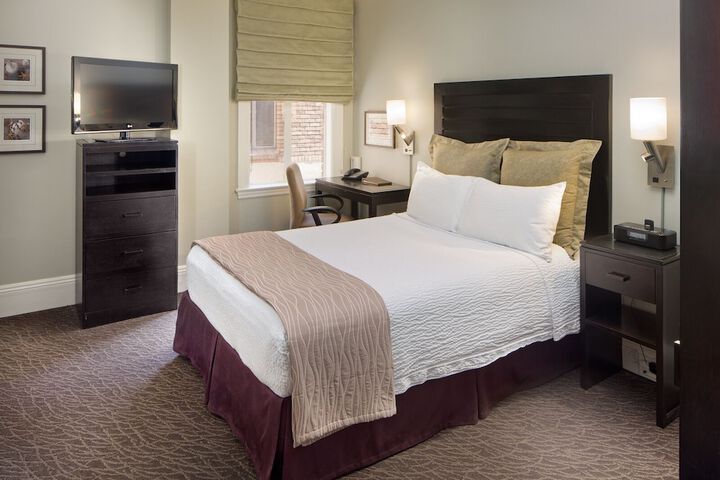 Room 40 of 57