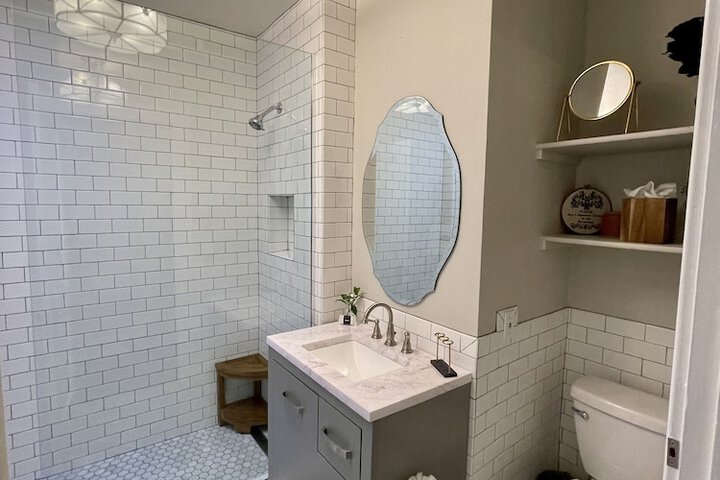 Room 20 of 28
