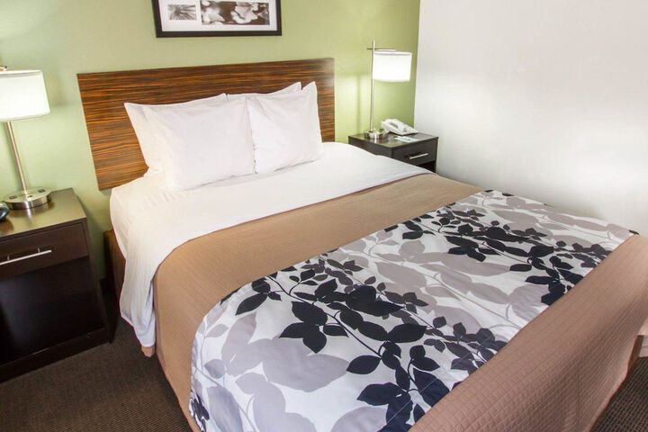 Room 19 of 41