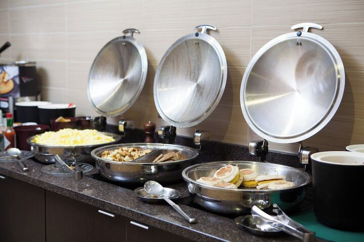 Breakfast/Coffee Service 31 of 36