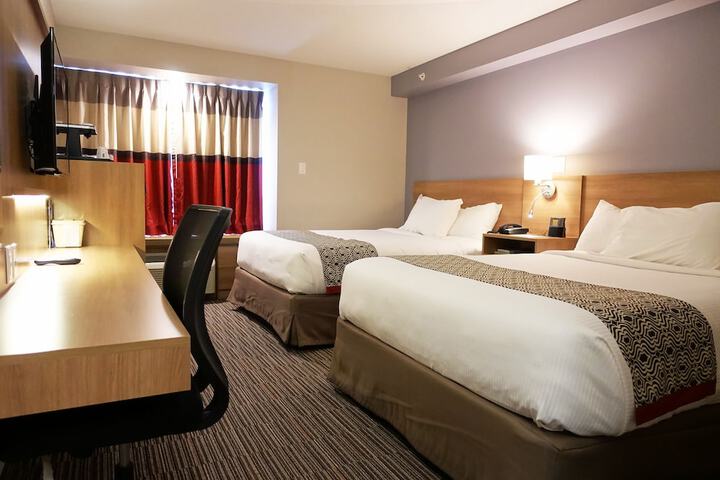 Room 53 of 71