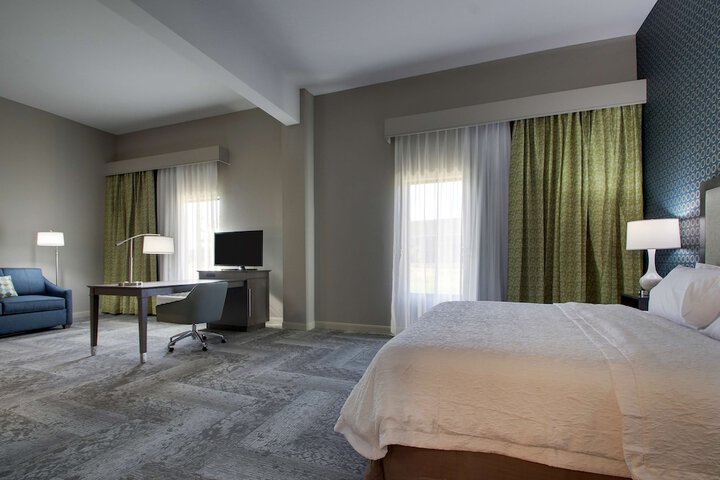 Room 51 of 72