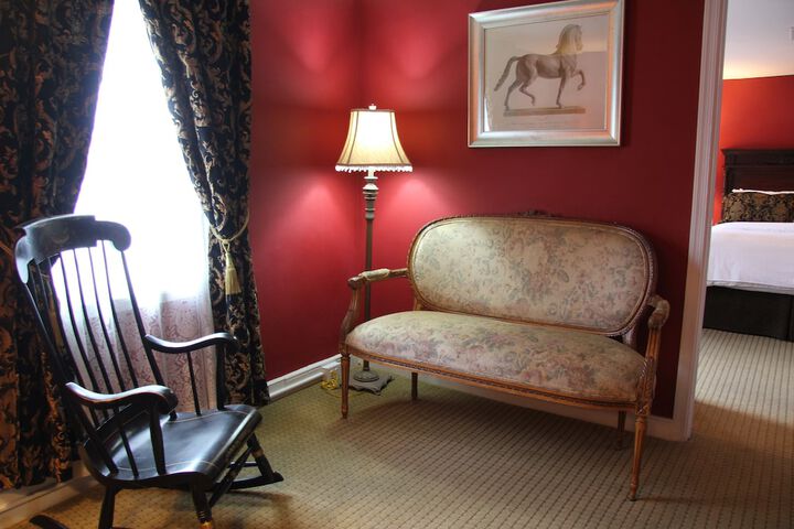Room 149 of 235
