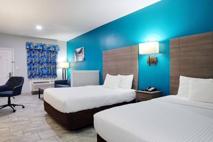 Plantation Suites & Conference Center