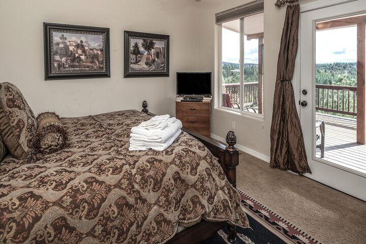 Room 21 of 36