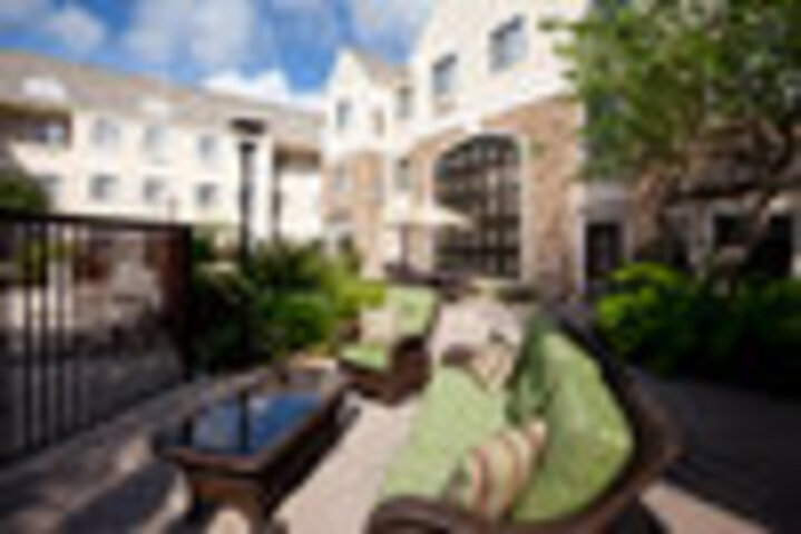 Terrace/Patio 700 of 826