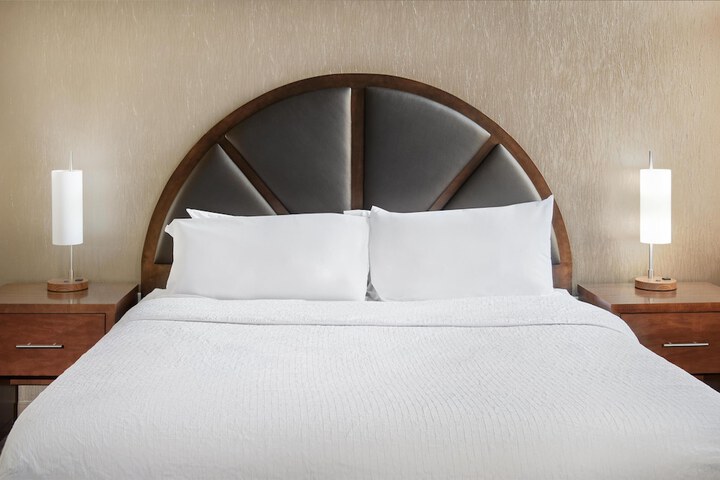 Homewood Suites by Hilton Grand Rapids Downtown