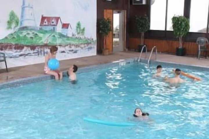 Pool 4 of 50