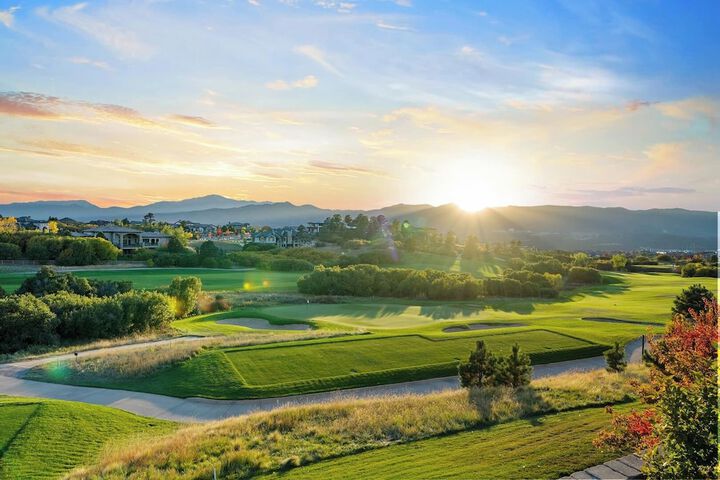 Flying Horse Resort & Club