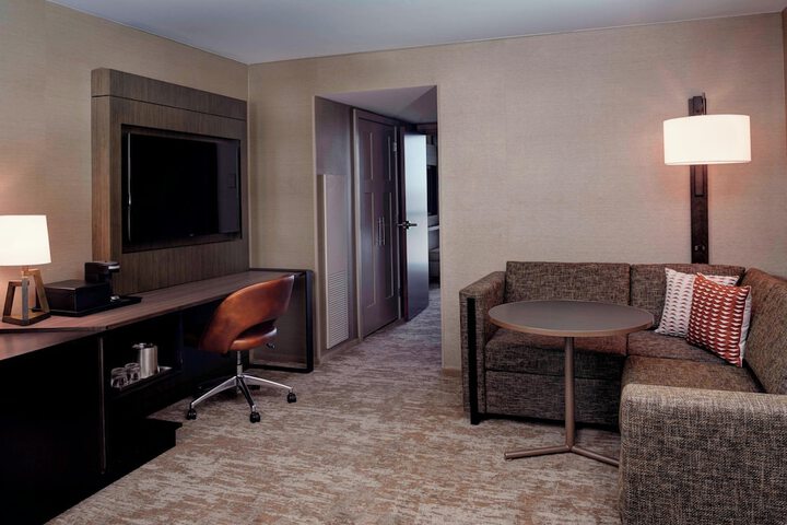 Room 11 of 52