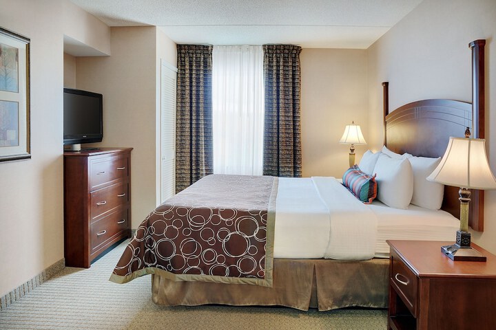 Staybridge Suites Oakville by IHG