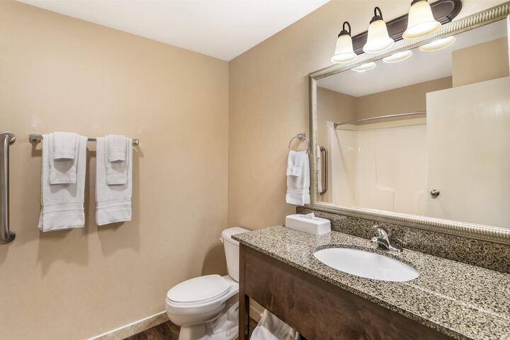 Best Western Plus Valdosta Hotel & Suites