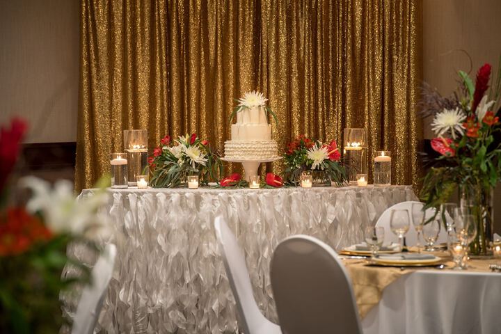Ballroom/Hall 30 of 33