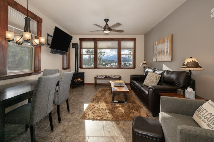 Cozens Pointe E 102 2 Bedroom Condo by RedAwning