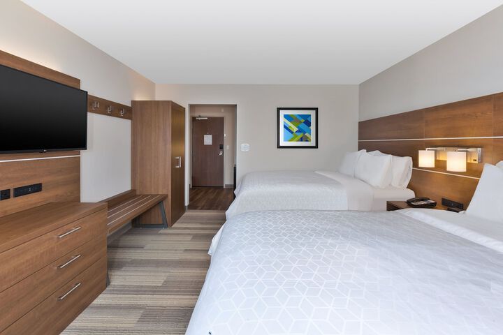 Room 16 of 42