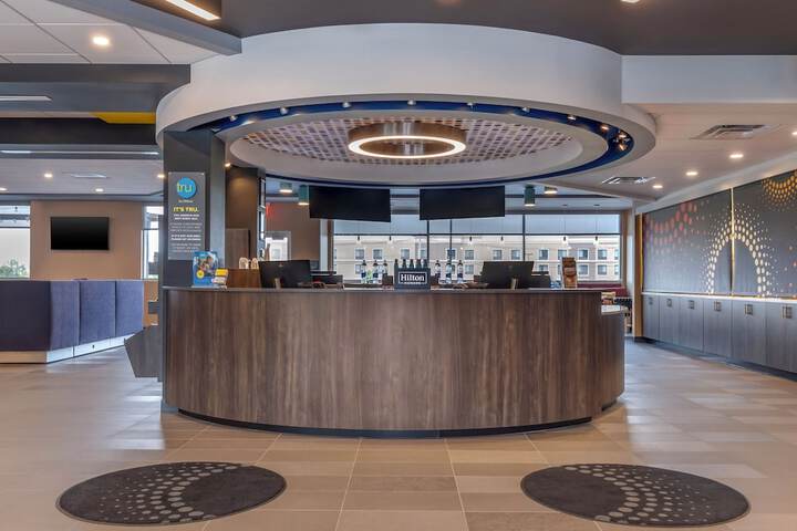 Hotel Interior 4 of 21