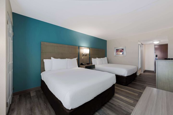 Room 21 of 26